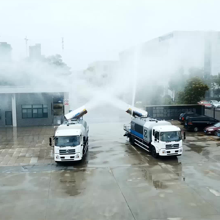 XCMG multifunction dust suppression truck with disinfection spray equipment